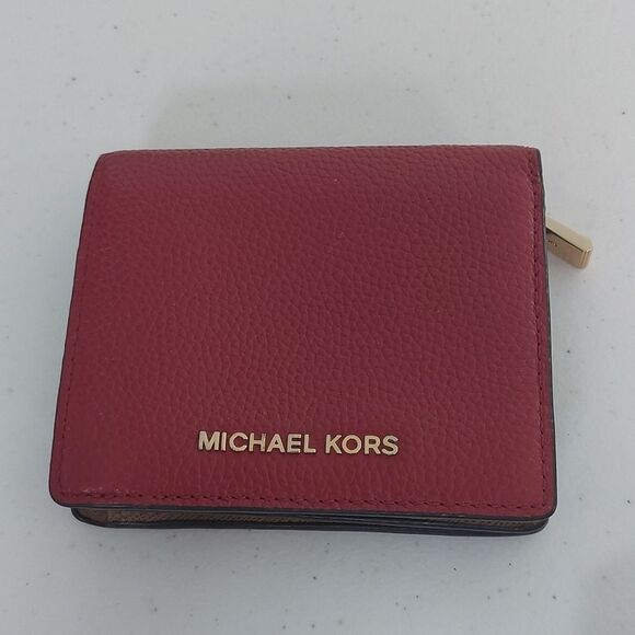 Michael Kors Bedford Brick Red Leather Carryall Card Case Wallet - Picture 1 of 10